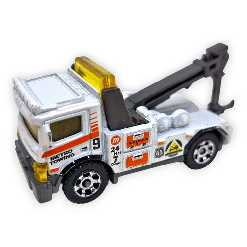 Matchbox urban tow truck - matchbox,