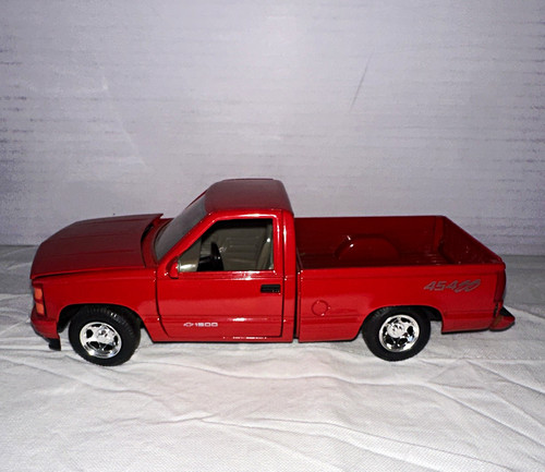 Chevrolet c1500 pickup truck - pickup,