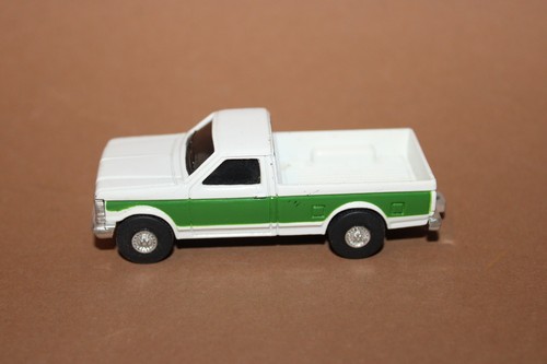 Ertl modell pick up - pick,
