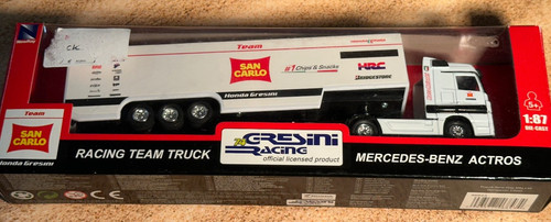 Truck modell mercedes - 1:87, "mercedes